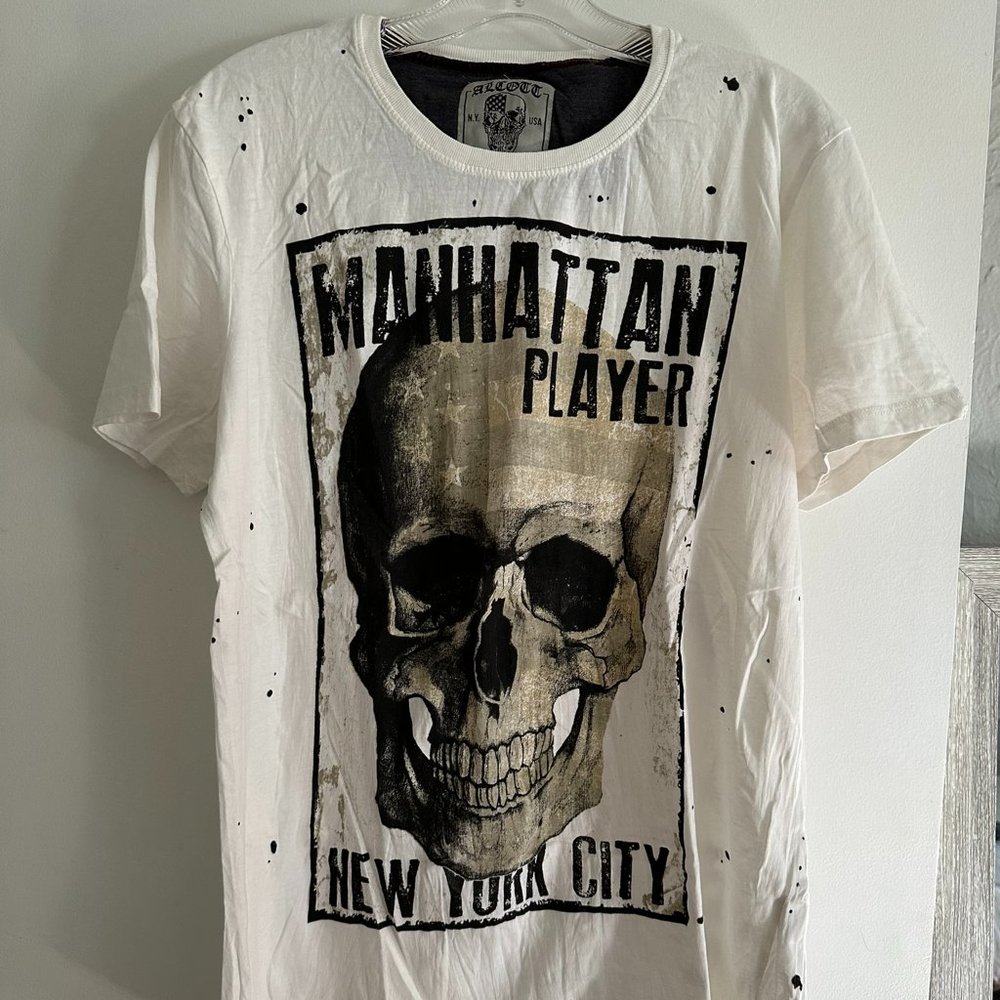 Alcott Graphic Tee